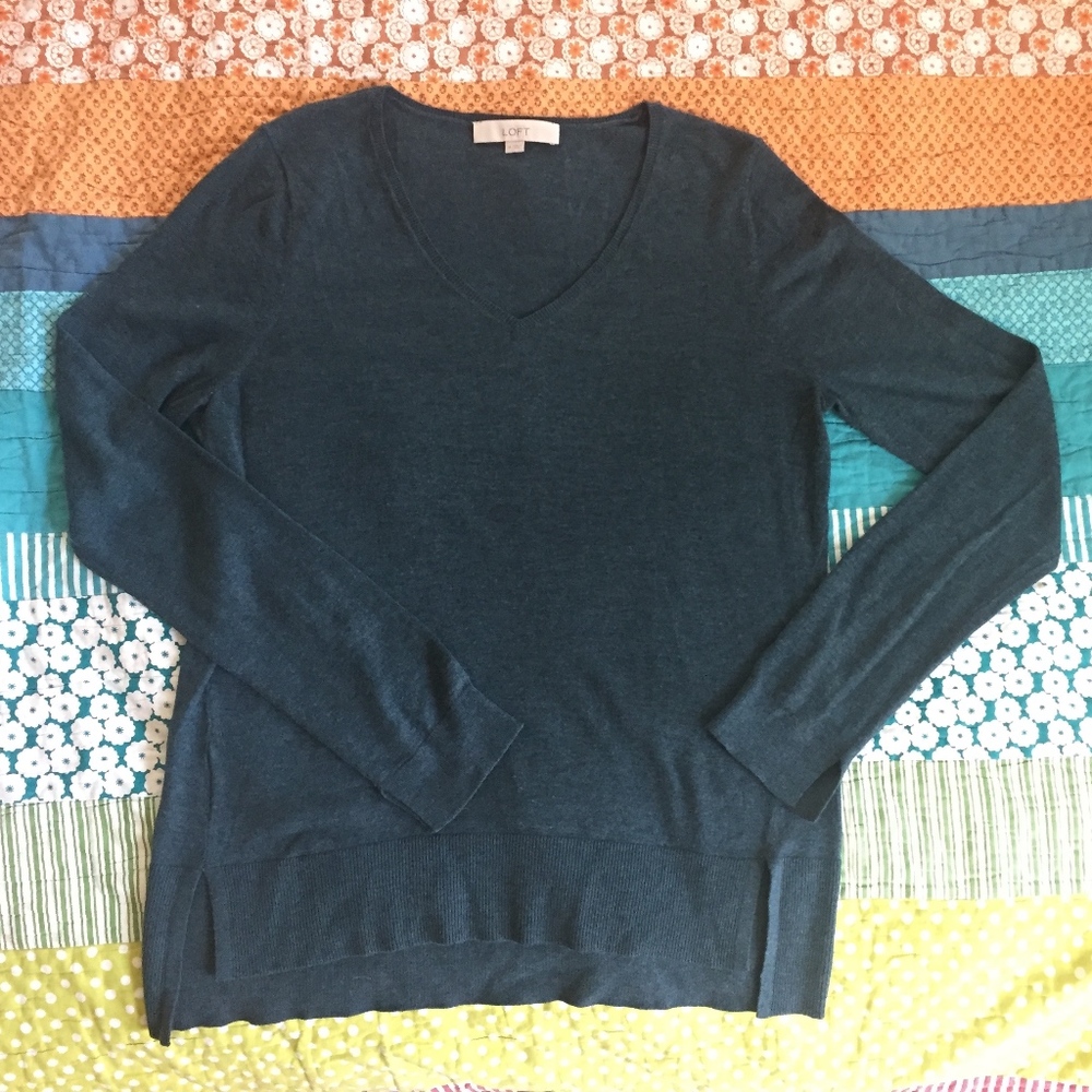Loft Long Sleeve V-neck Lightweight Sweater